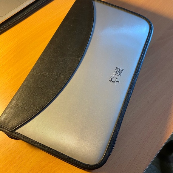 DVD Case - Picture 2 of 2